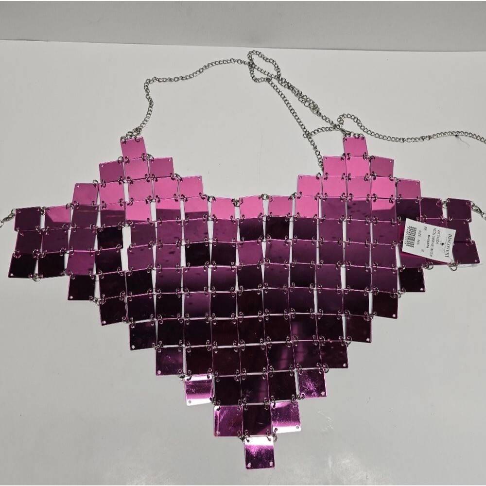 Mirror Mermaid Scale Metal Chain Hulter Top Hot Pink Fuchsia Magenta Size M NWT - Picture 9 of 9